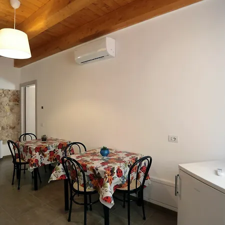 Guest house Stylo House 3*